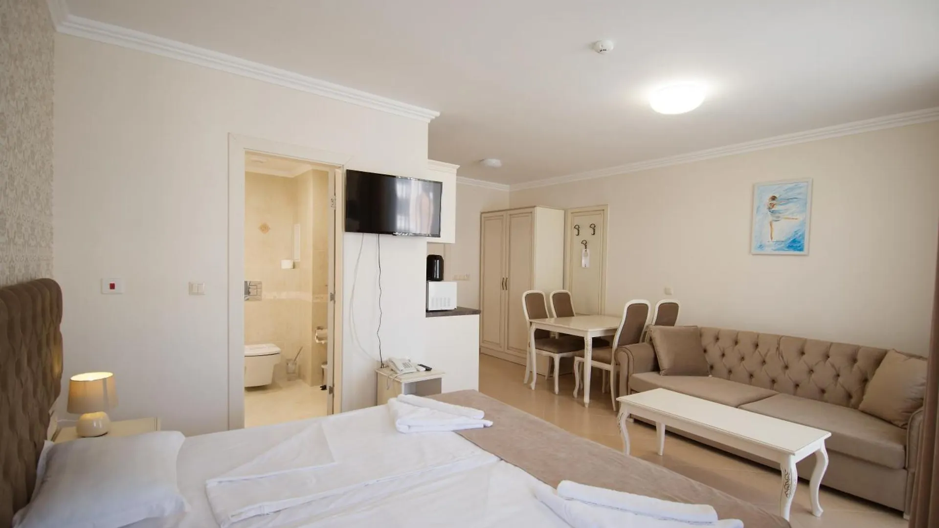 Rena Hotel Sunny Beach 4*,